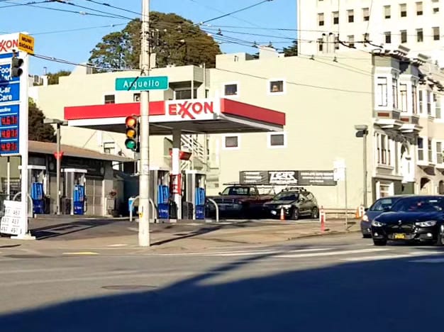 Exxon, photo 2
