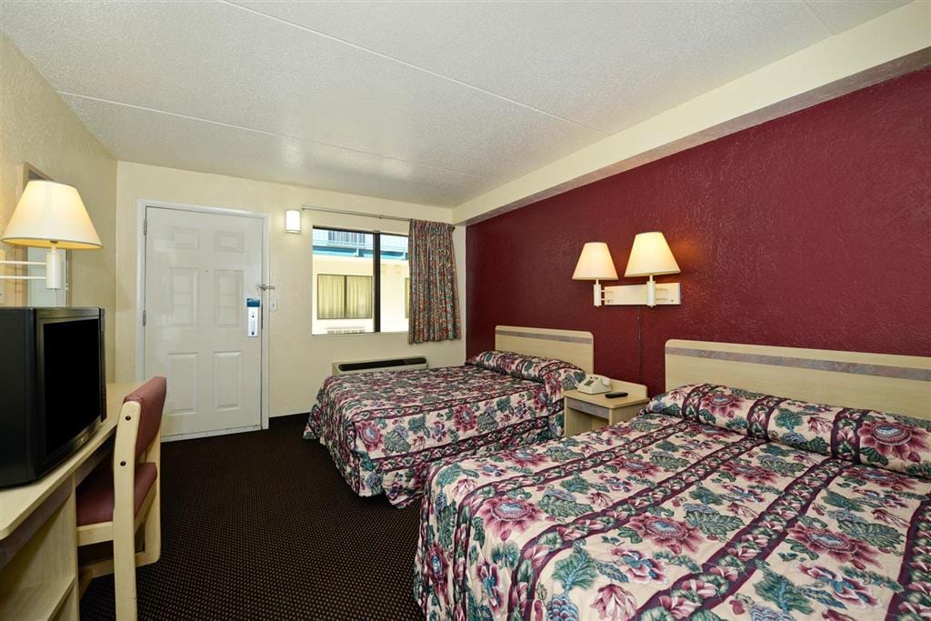 Americas Best Value Inn Battle Creek, photo 2