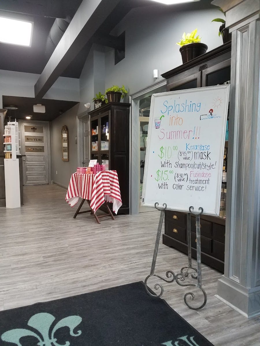 Nouveau on Dauphin - a salon and day spa, photo 2