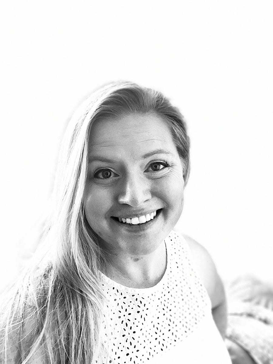 Sommer Decker: RE/MAX Fine Properties, photo 3