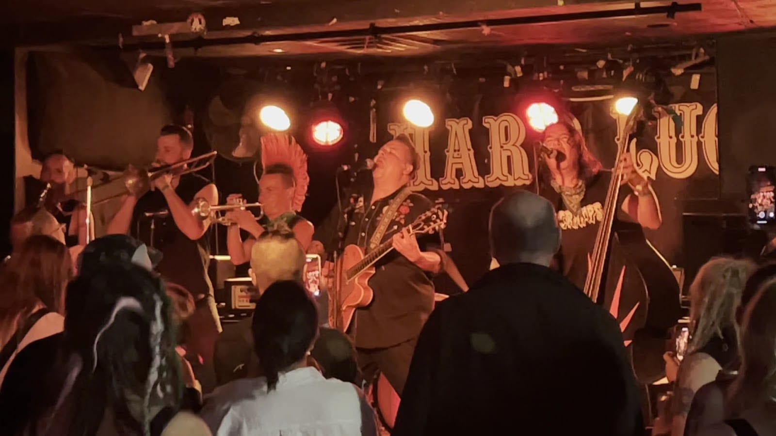 Hard Luck Bar, photo 2
