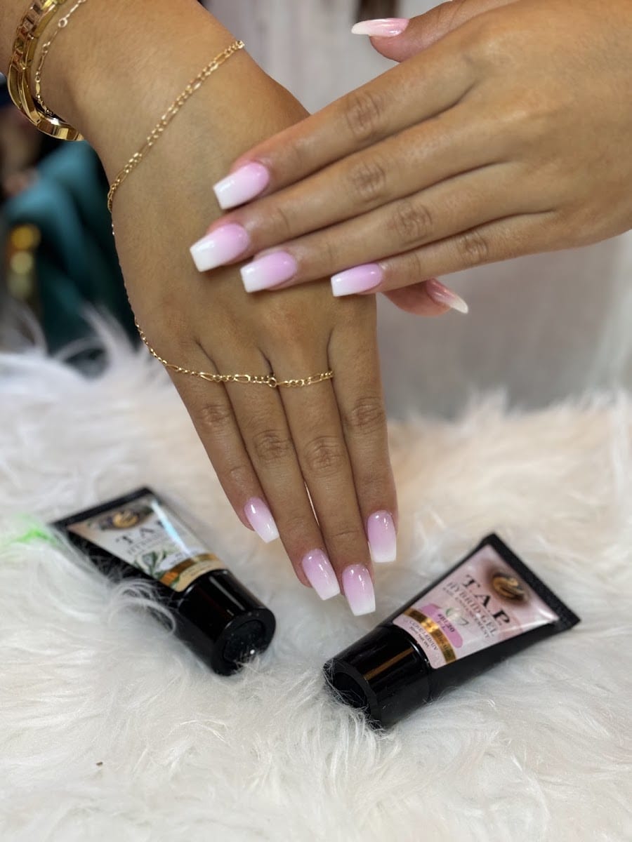 Balboa Nails Spa