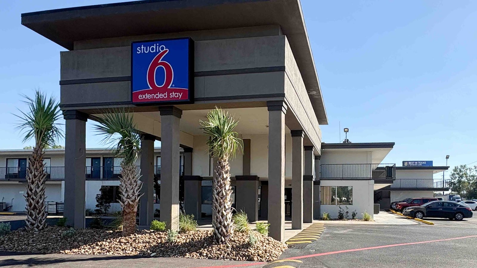Country Regency Inn & Suites, photo 3