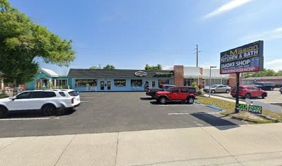 Benny D's Barbershop & Massage Studio