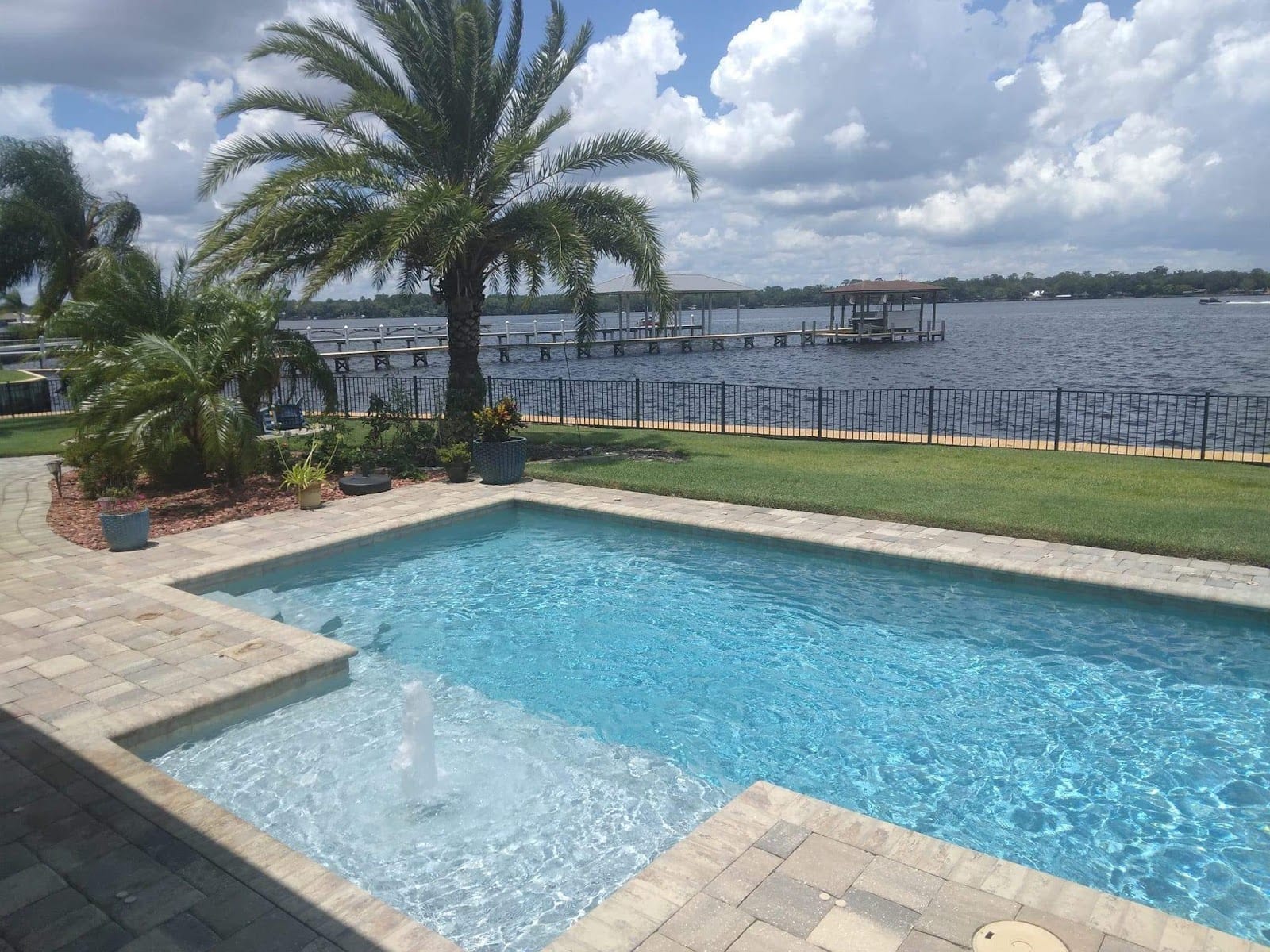 Lakeside Pool Service