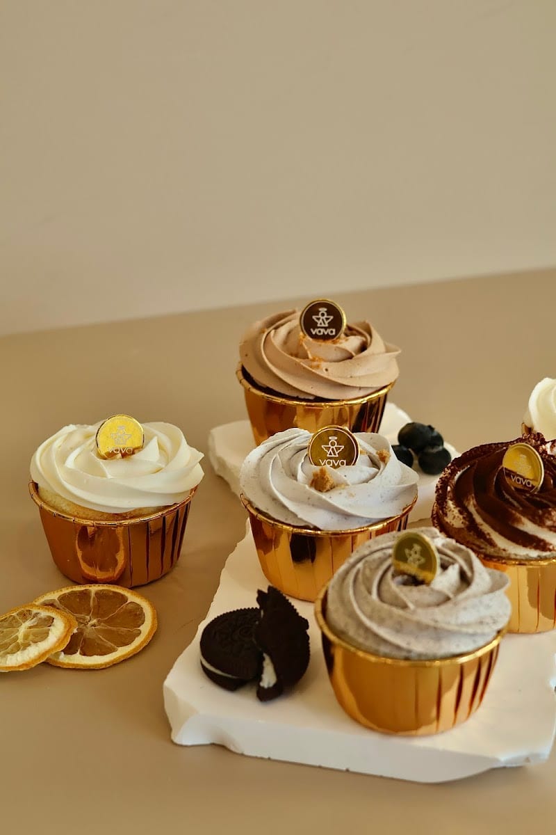VaVa Designer Cakes Downtown Toronto