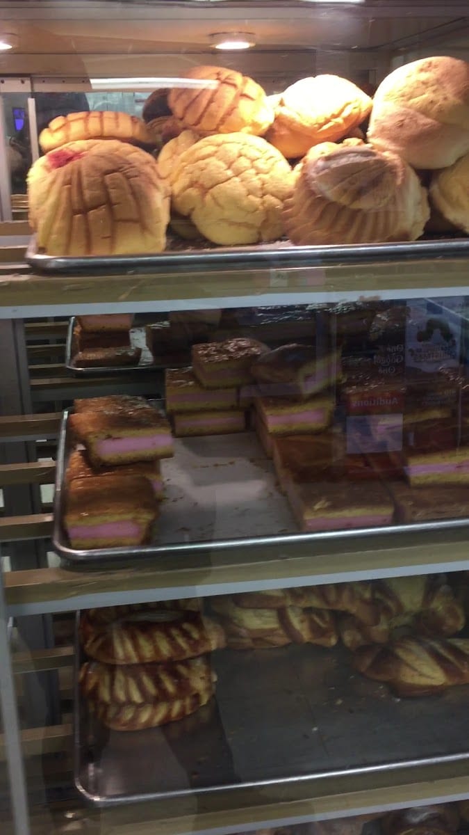 La Mexicana Bakery, photo 2