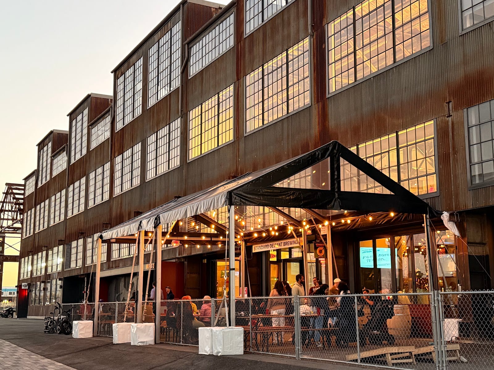 Standard Deviant Brewing Pier 70, photo 3