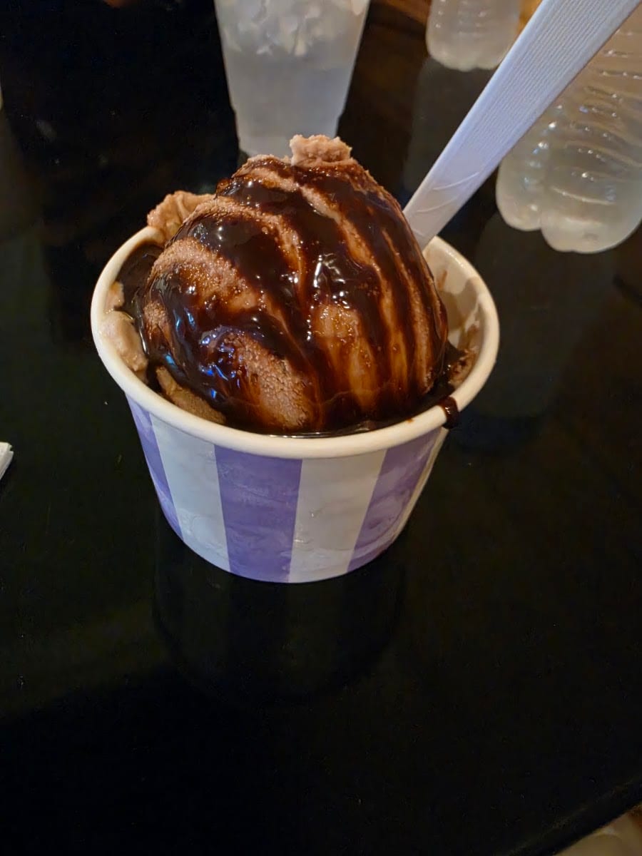 Buzzed Bull Creamery - Mobile, AL, photo 3