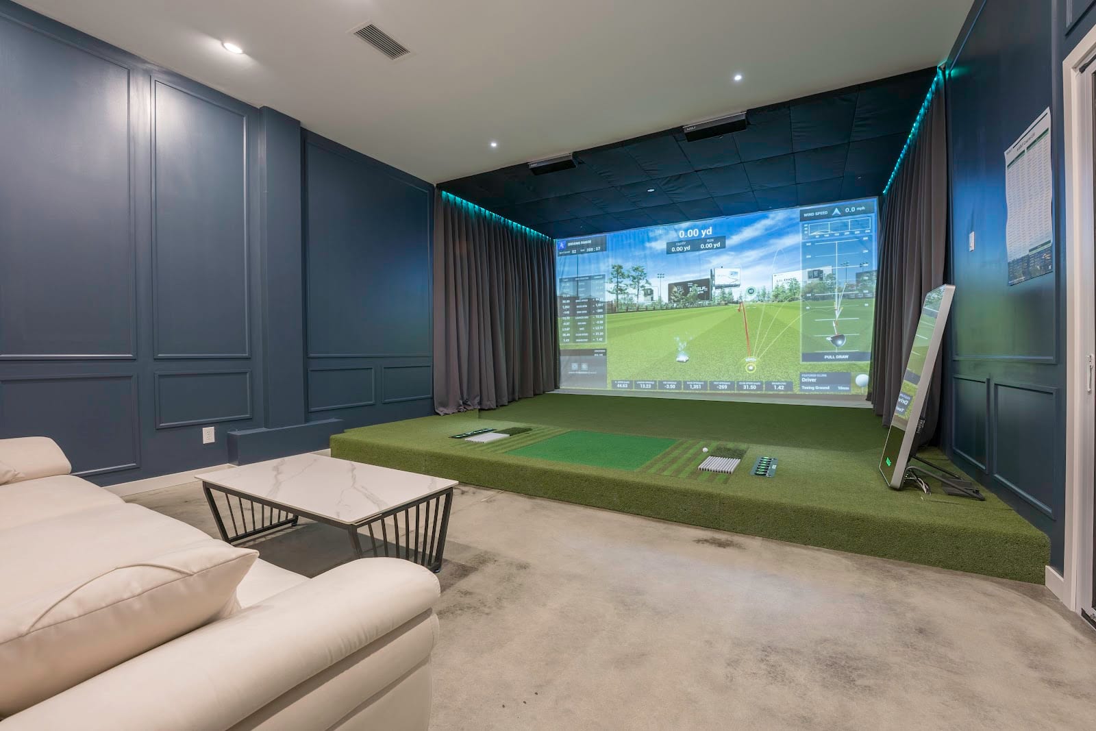 The Golf Stadium/ Dabang Coffee, photo 3