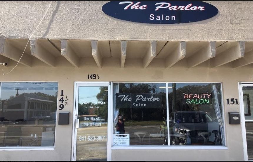 The Parlor Salon, photo 2