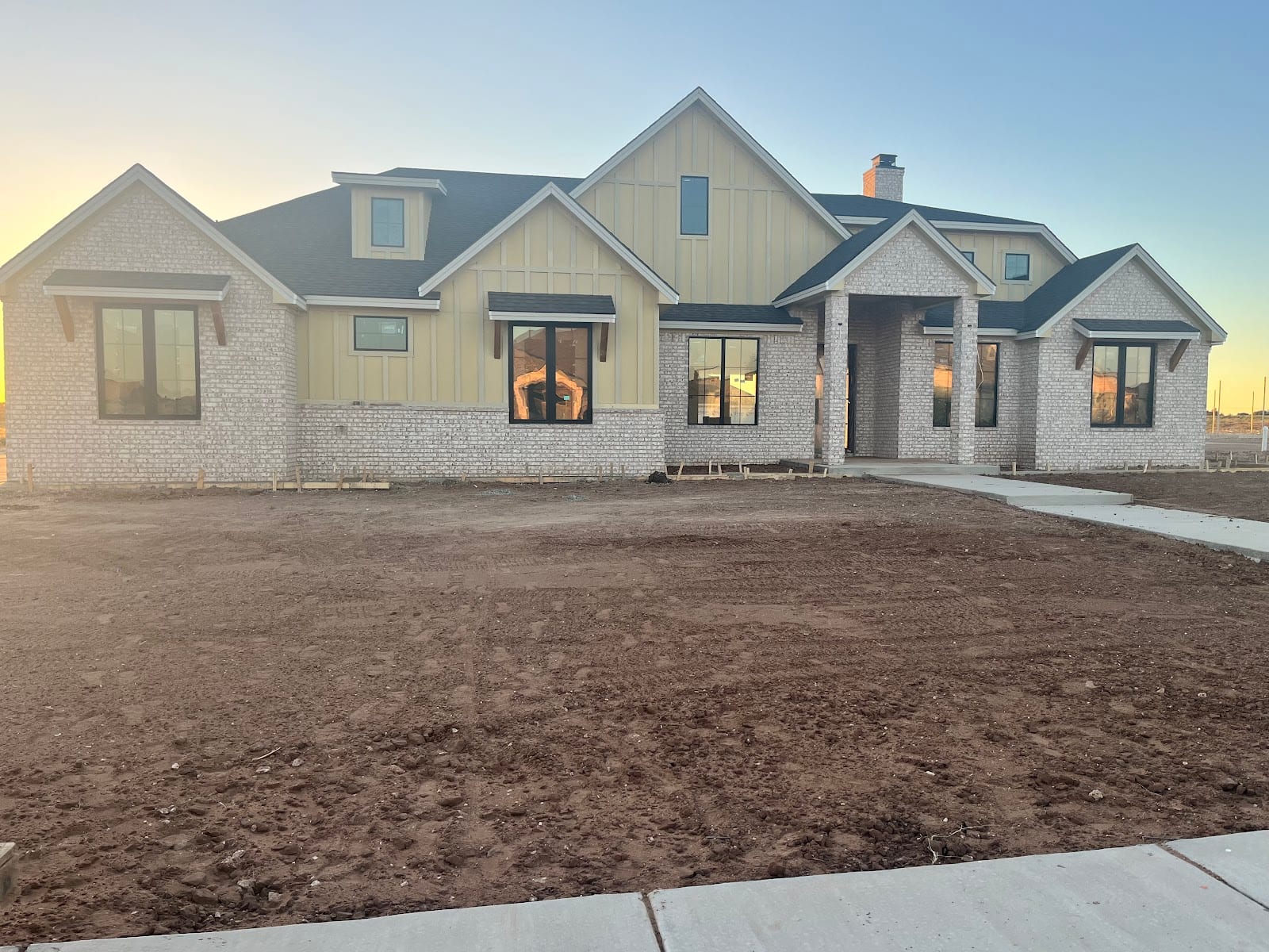 Omar Mora- Exit Realty Lubbock