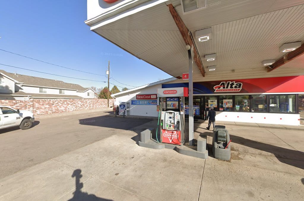 Conoco, photo 4