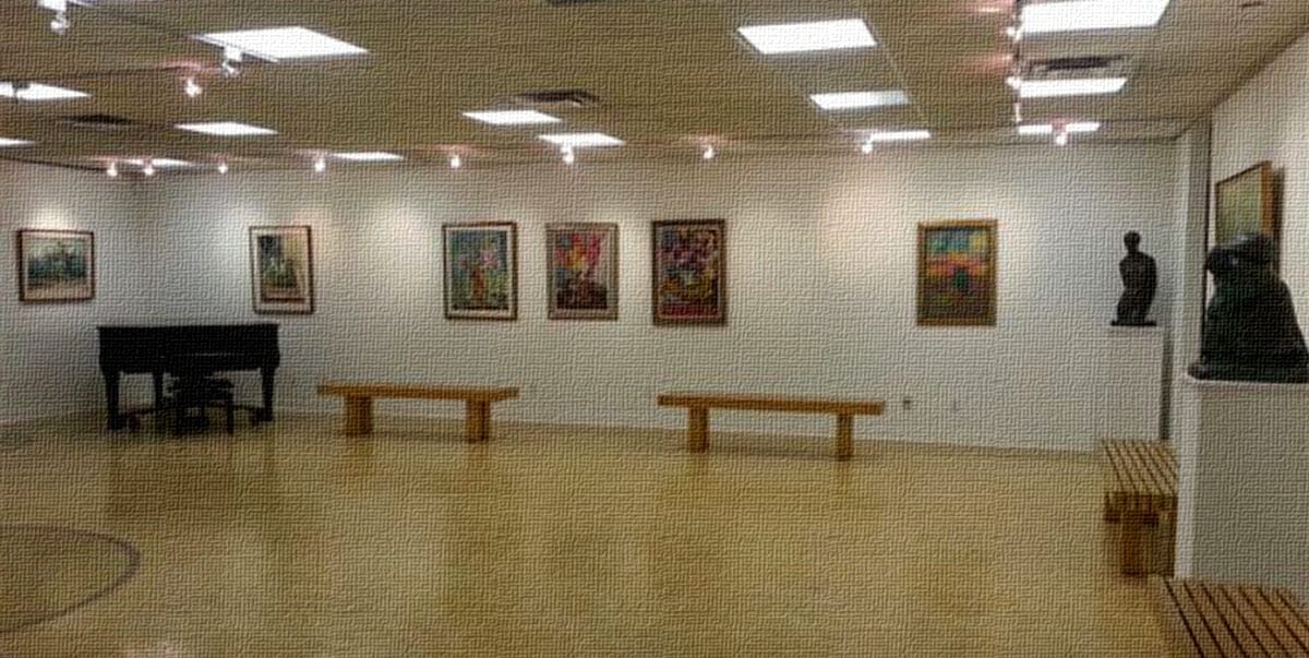 KUMF Gallery, photo 2