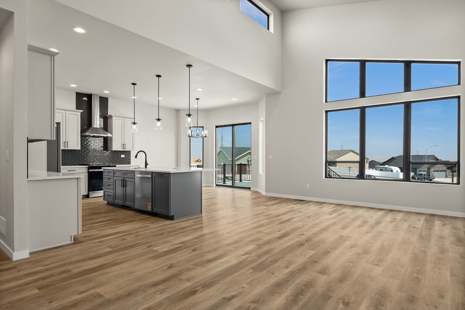 Realty Associates at LPT Realty
