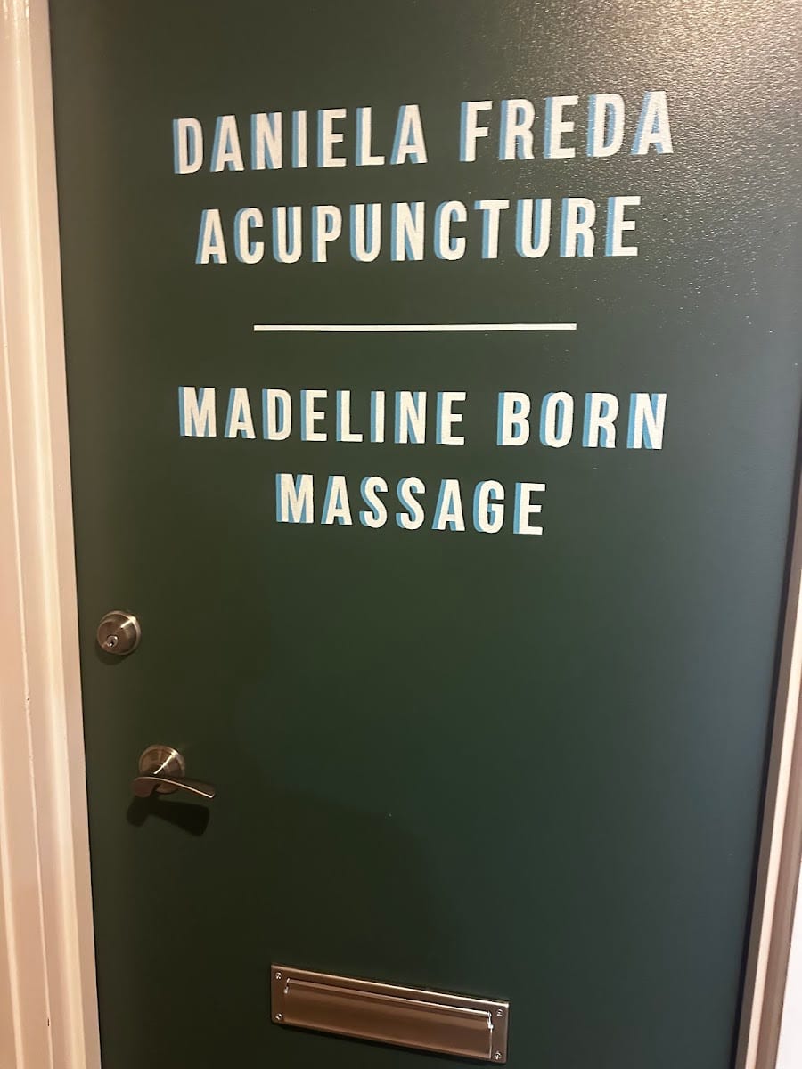 Madeline Born Massage, photo 3