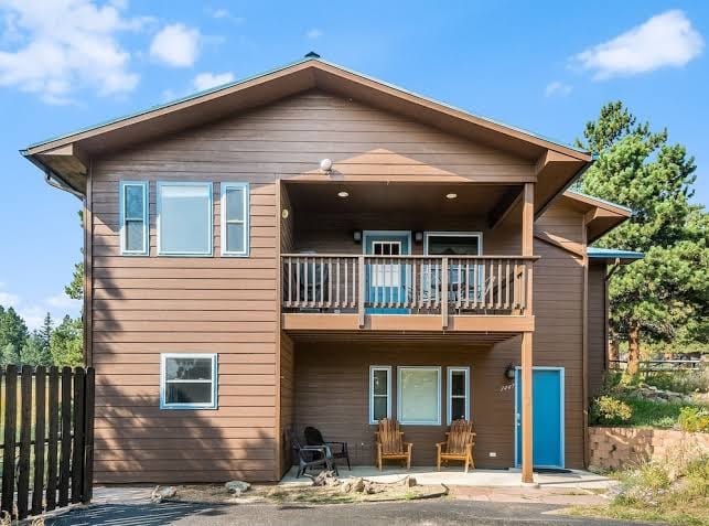 Jewel on the Green by Estes Park Homes