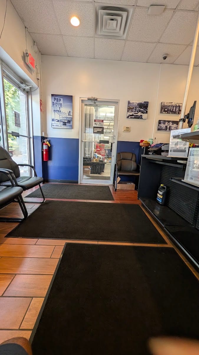 Pep Boys Auto Service & Tires, photo 3