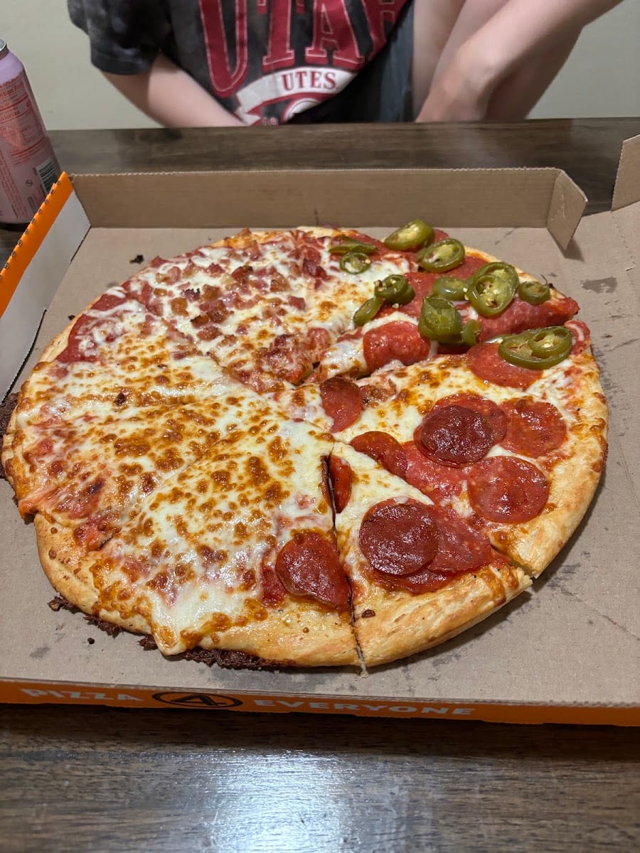 Little Caesars Pizza, photo 2