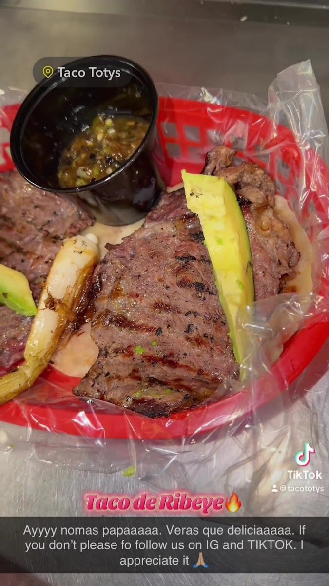Taco Totys, photo 2