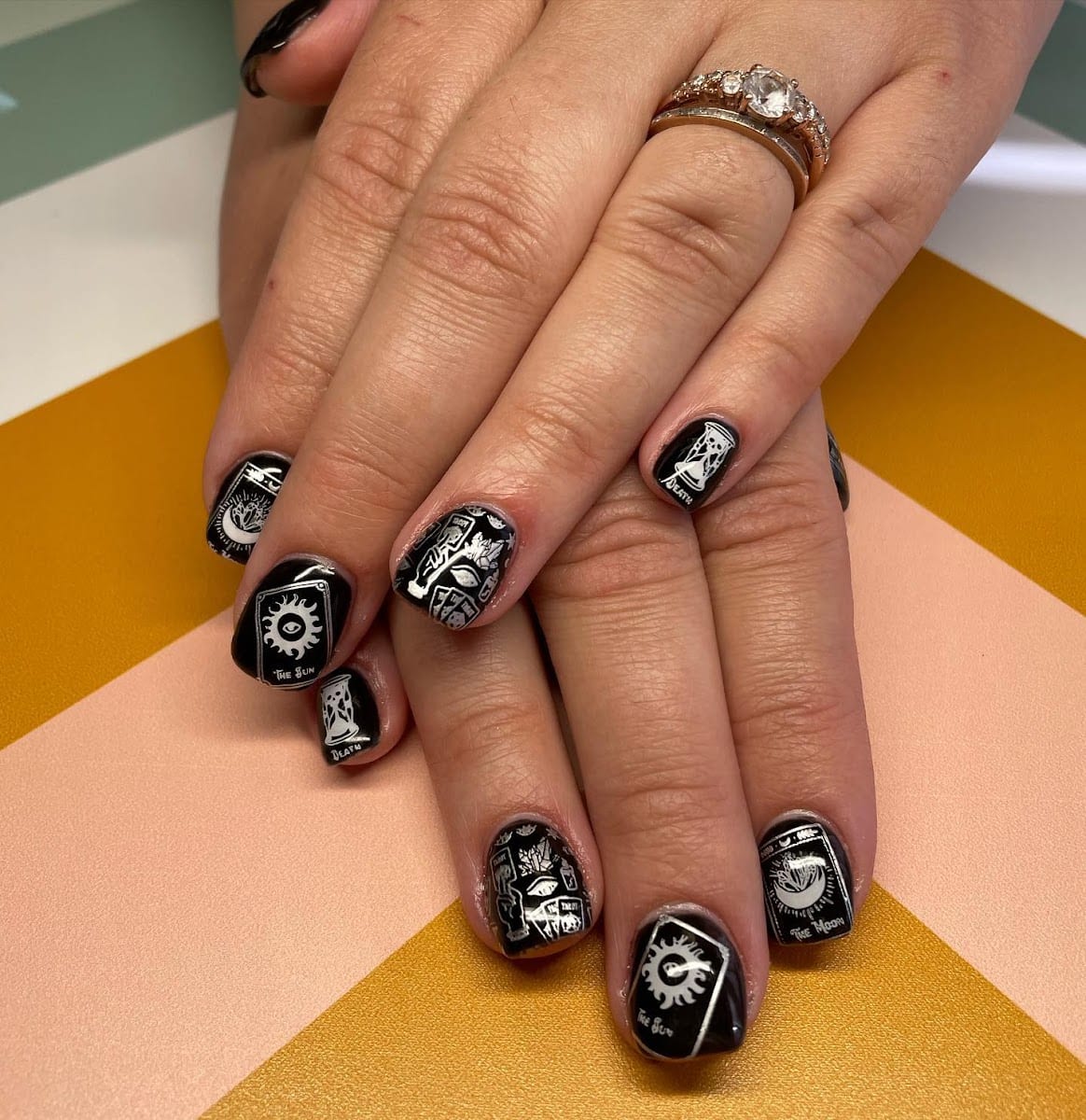Thistle Dew Nails, photo 3