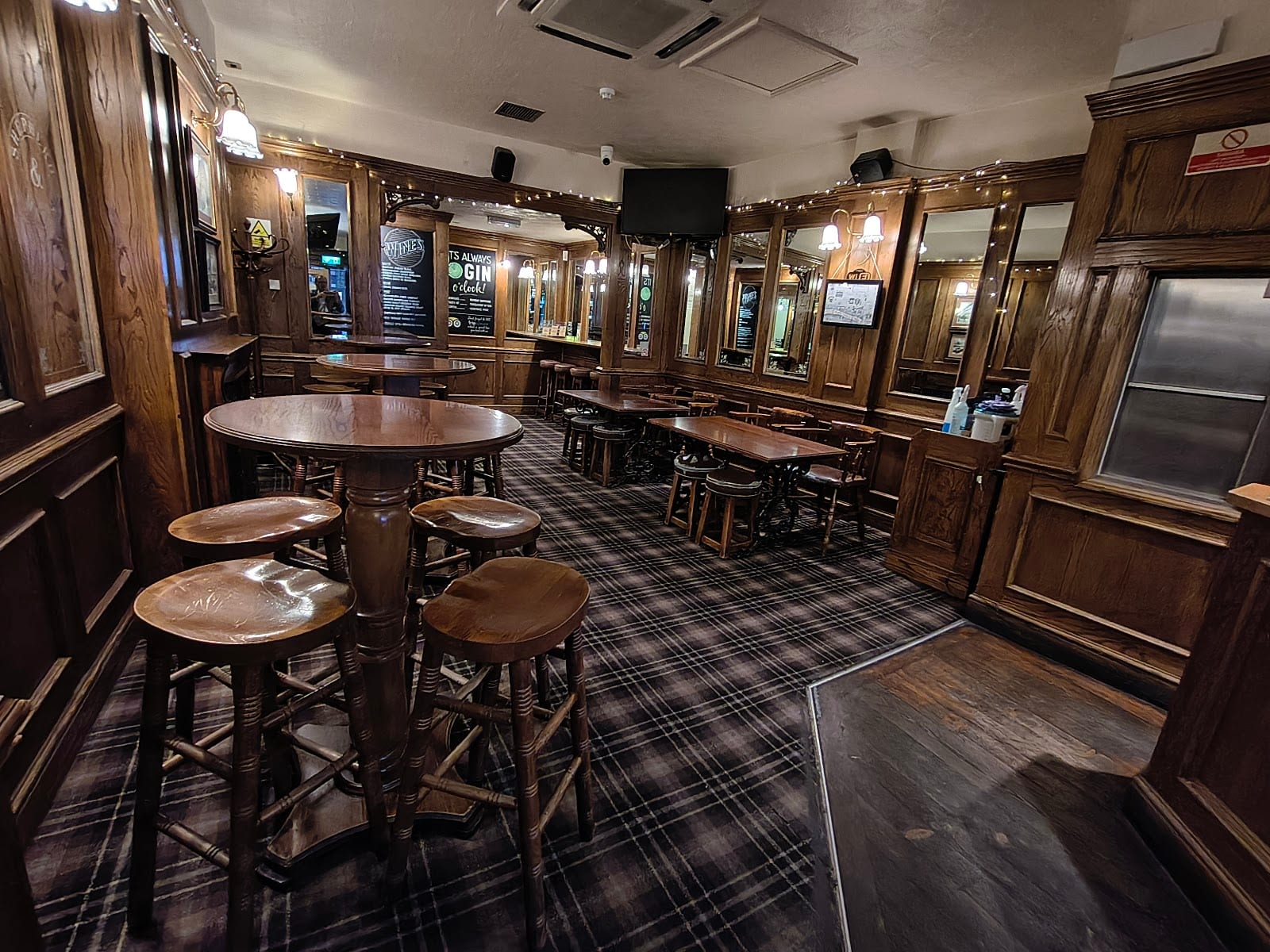Cock & Woolpack, photo 4