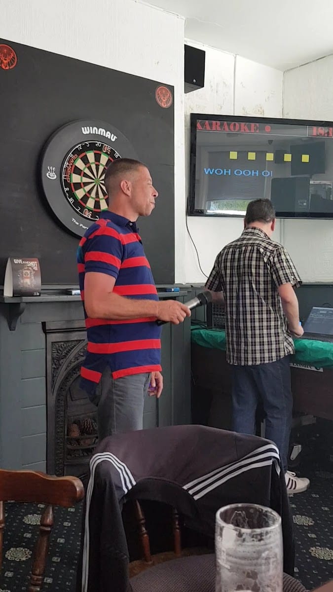 Robin Hood Pub, photo 2