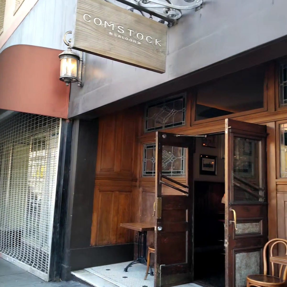 Comstock Saloon, photo 3