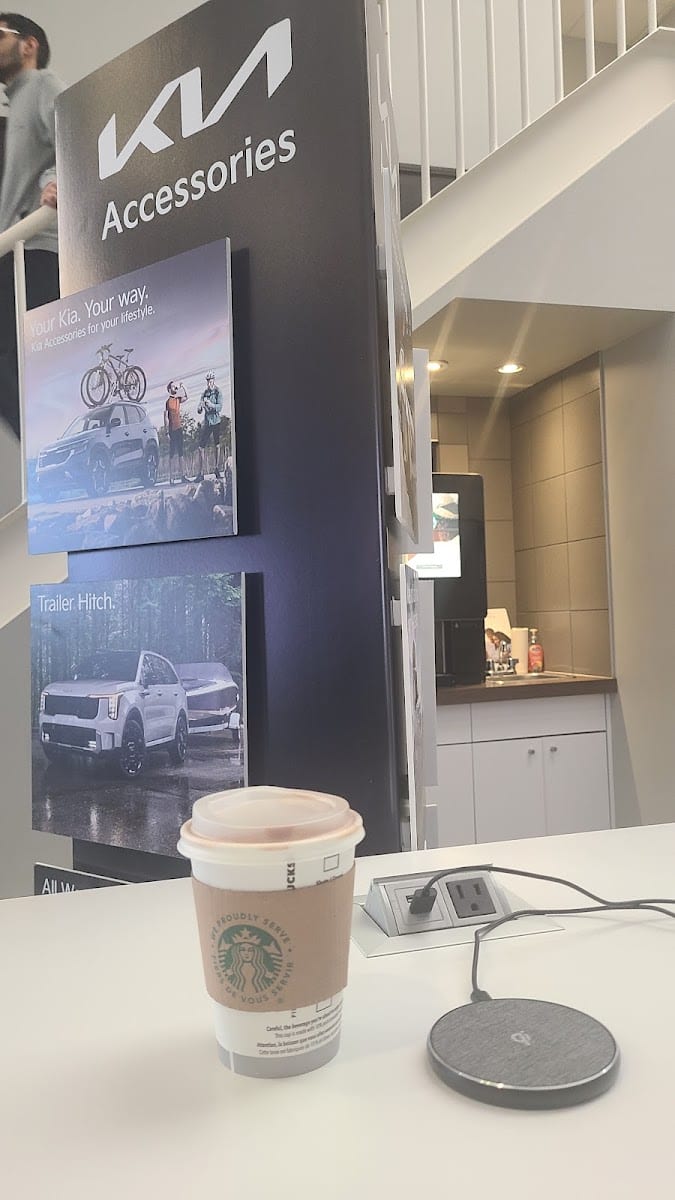 Sherwood Kia Service Department, photo 3