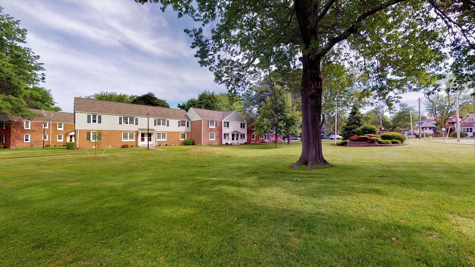 Fernwood Park Apartments