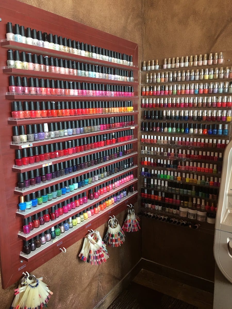 Deluxe Nails - Round Rock, photo 4
