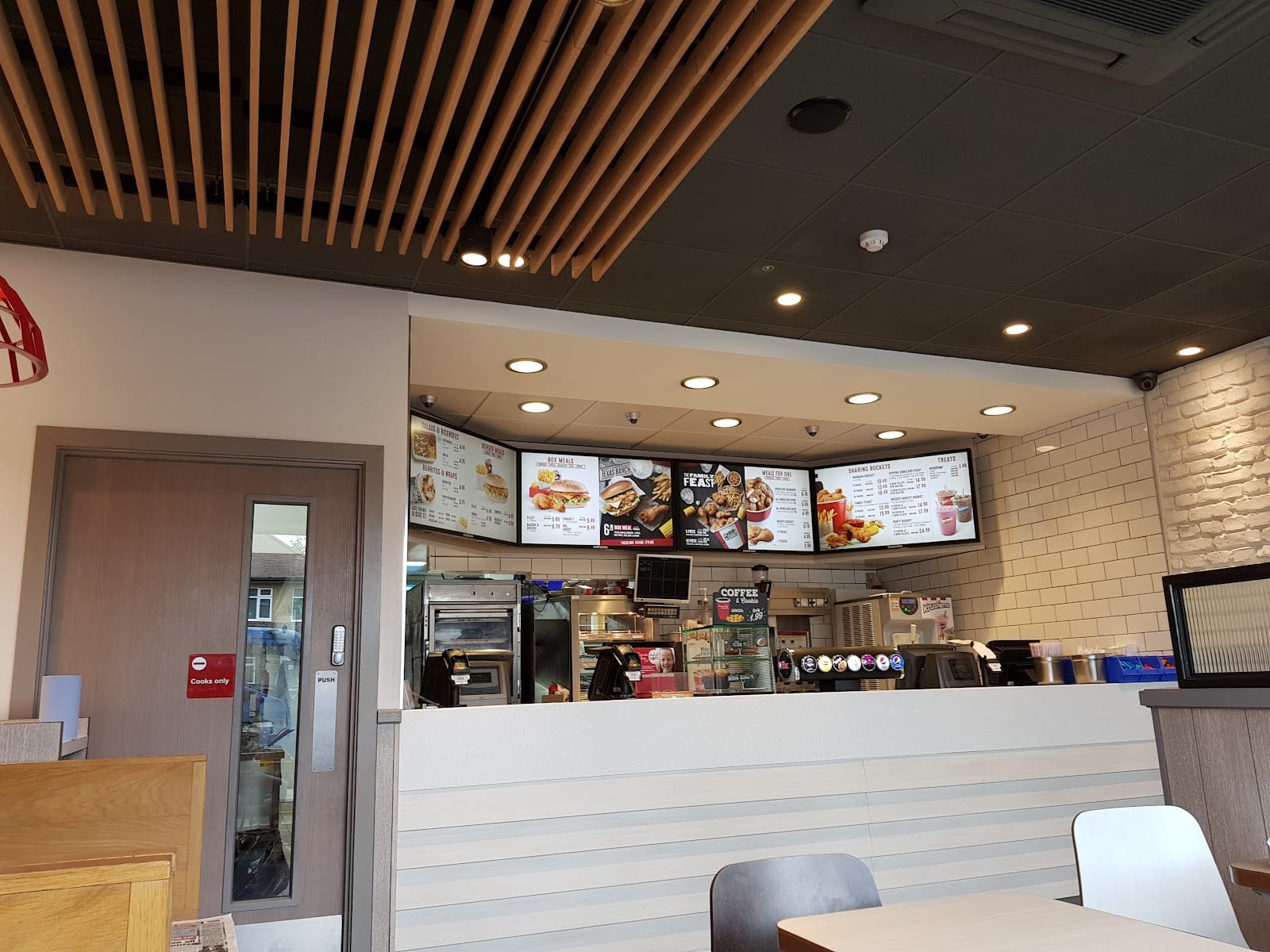 KFC Marshalswick - The Quadrant, photo 4