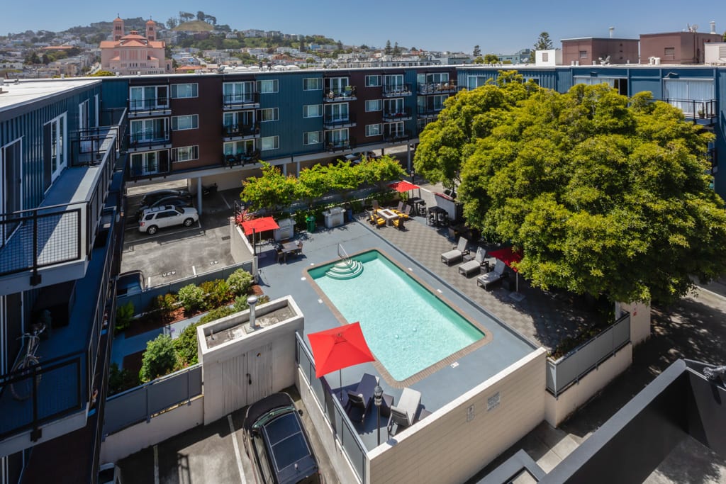 Park West Apartments, photo 2