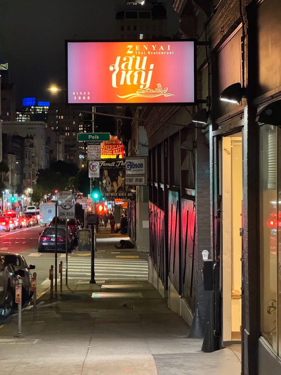 Zen Yai Thai Restaurant