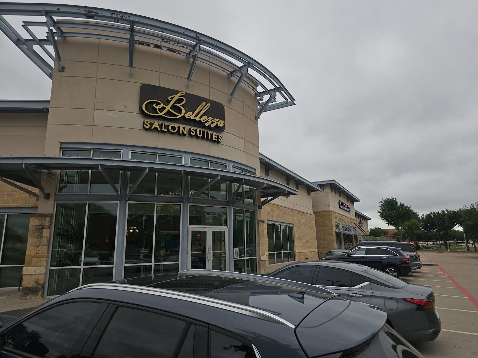 Bellezza Salon Suites