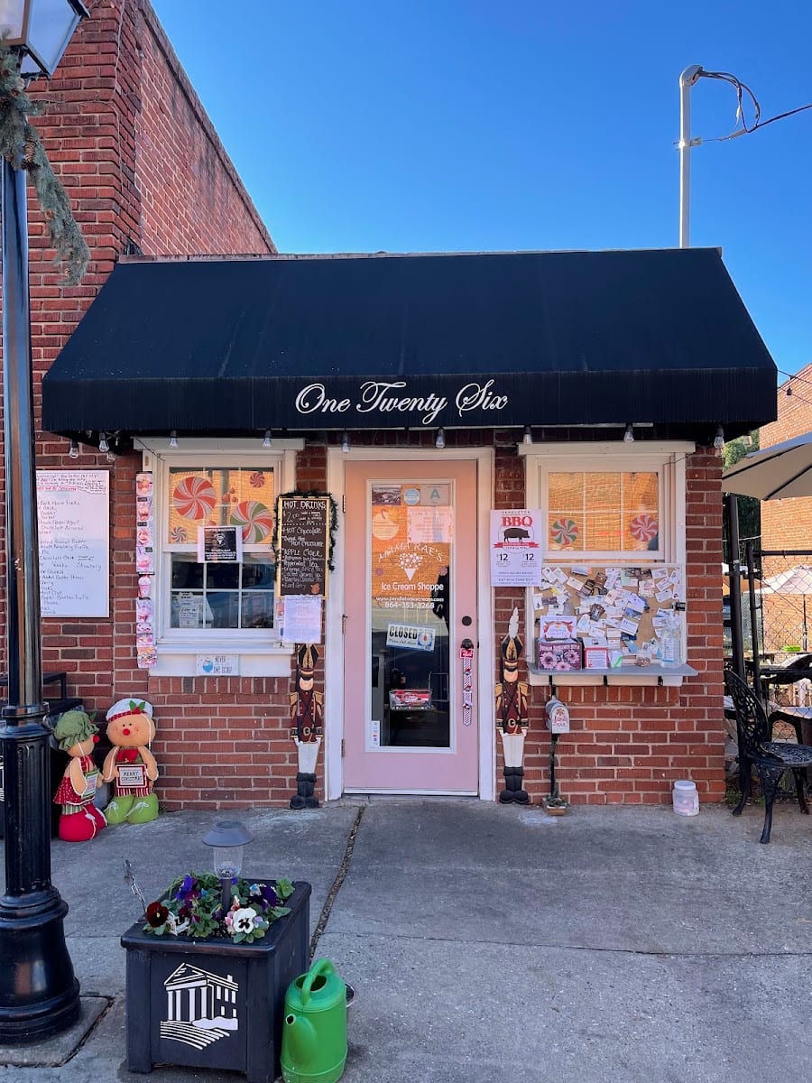 Mama Rae's Ice Cream Shoppe, photo 2