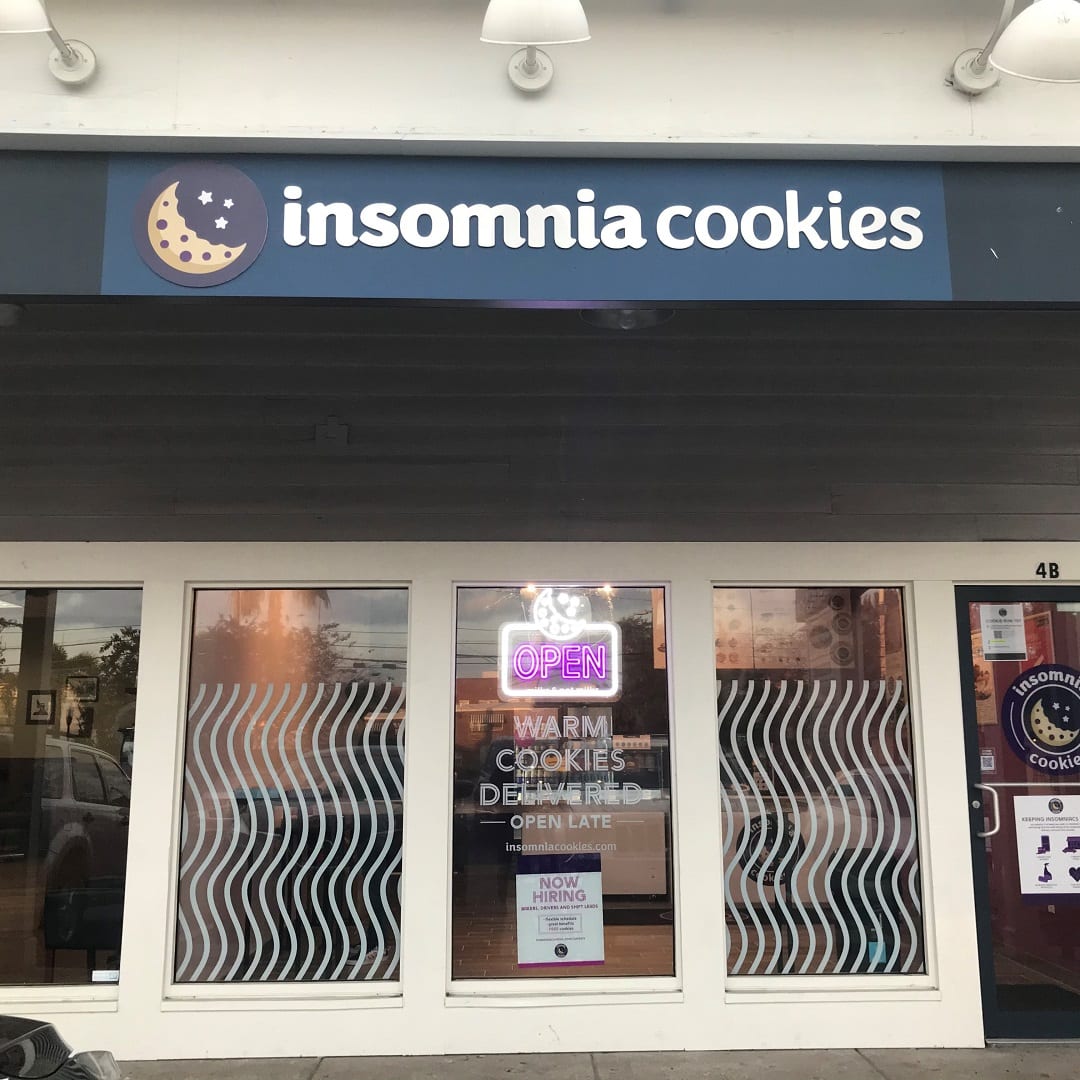 Insomnia Cookies, photo 2