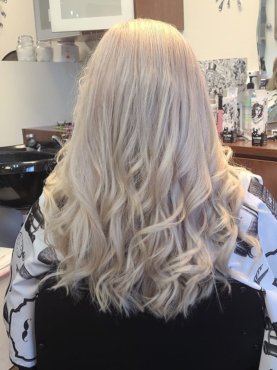 Cathee's Hair Studio, photo 3