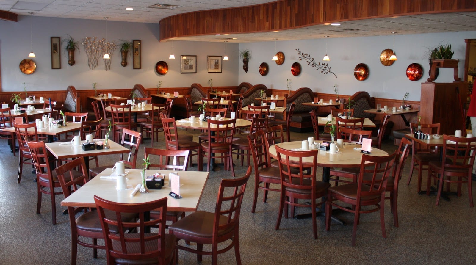 BREAKFAST CLUBB 2 - (Formerly Spyro's)