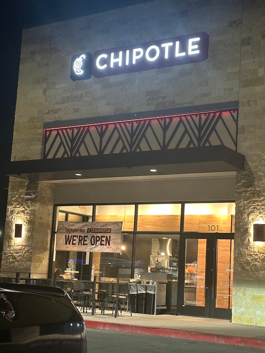 Chipotle Mexican Grill, photo 2