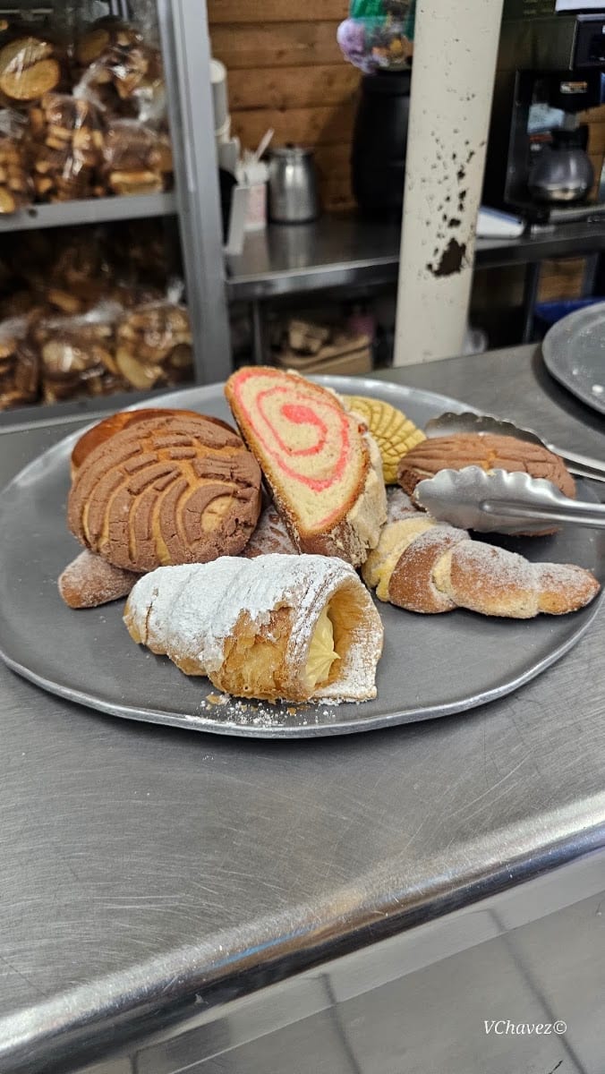 Tlaxcala Bakery Panaderia