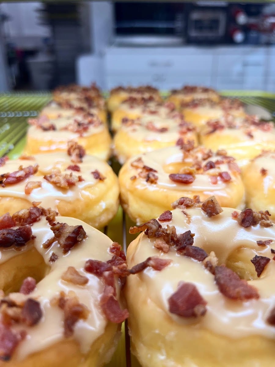 Lickin Good Donuts