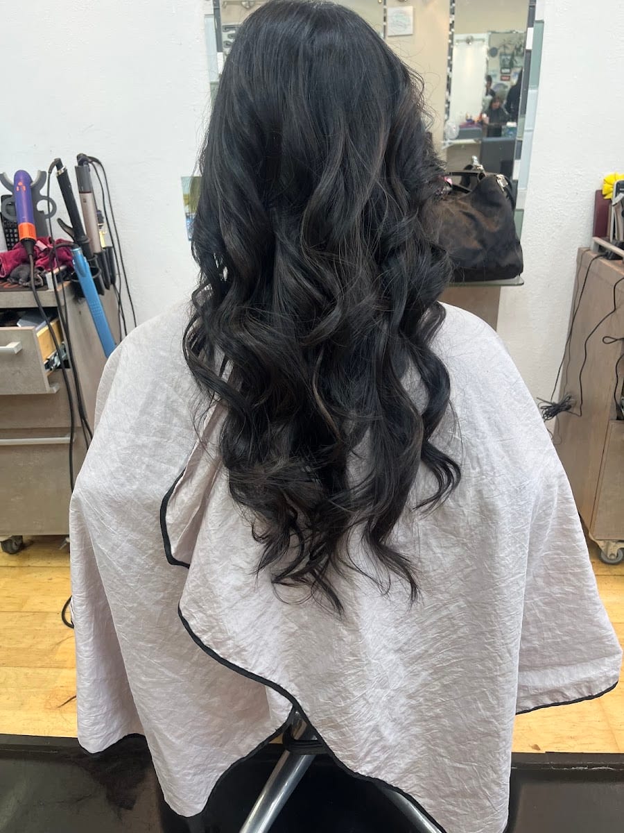 TS Hair Design, photo 3
