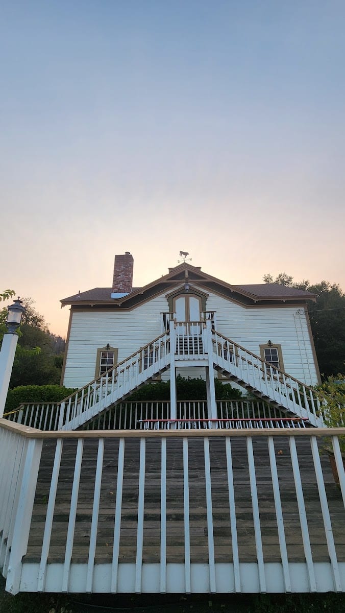 The White Barn, photo 3