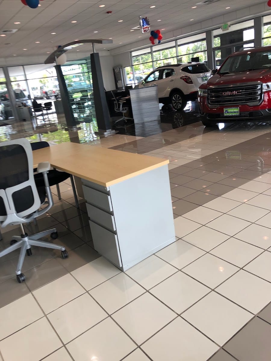 Titus-Will Lube Center, photo 3