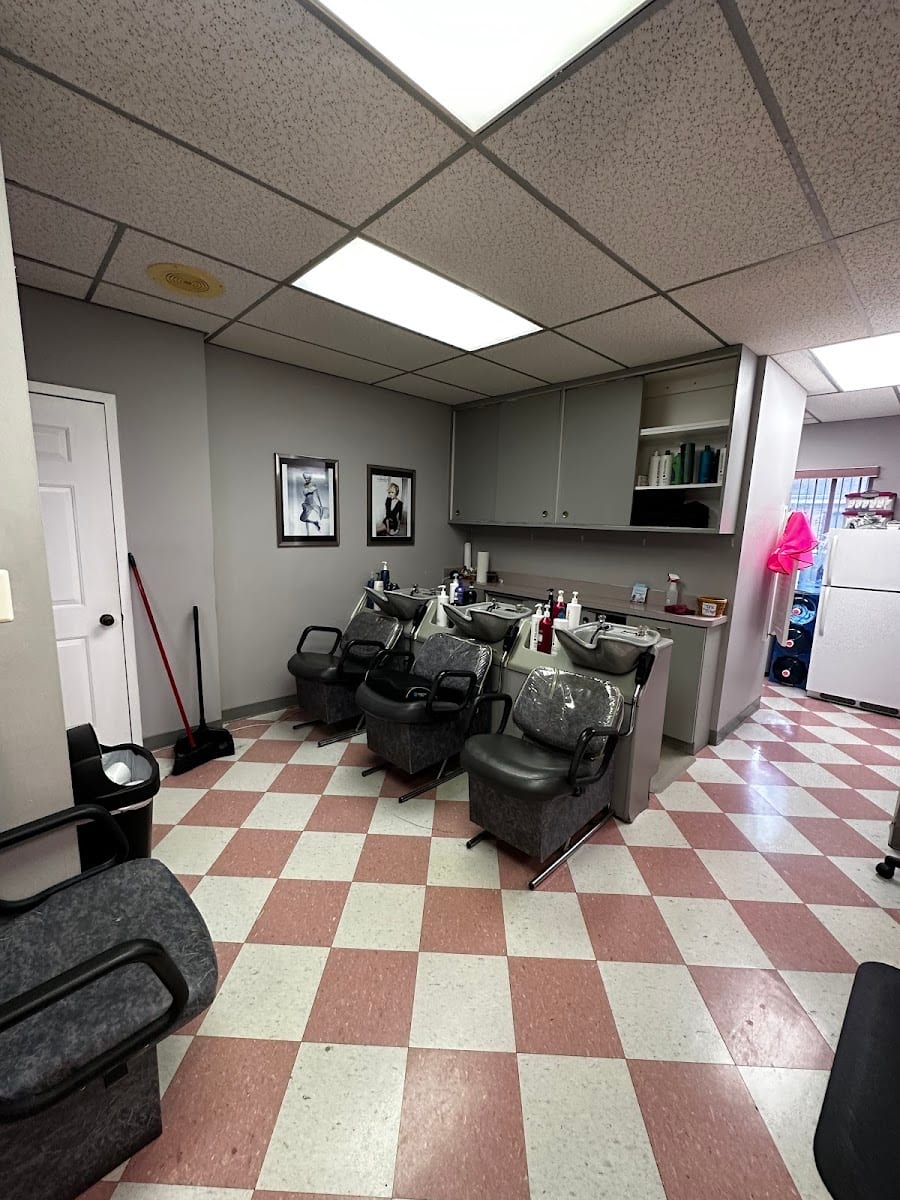 Precision Hair Designs, photo 2