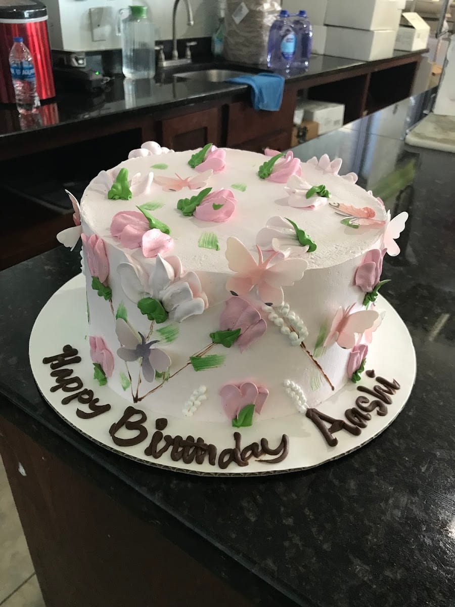 Aachi's Indian Restaurant and Bakery