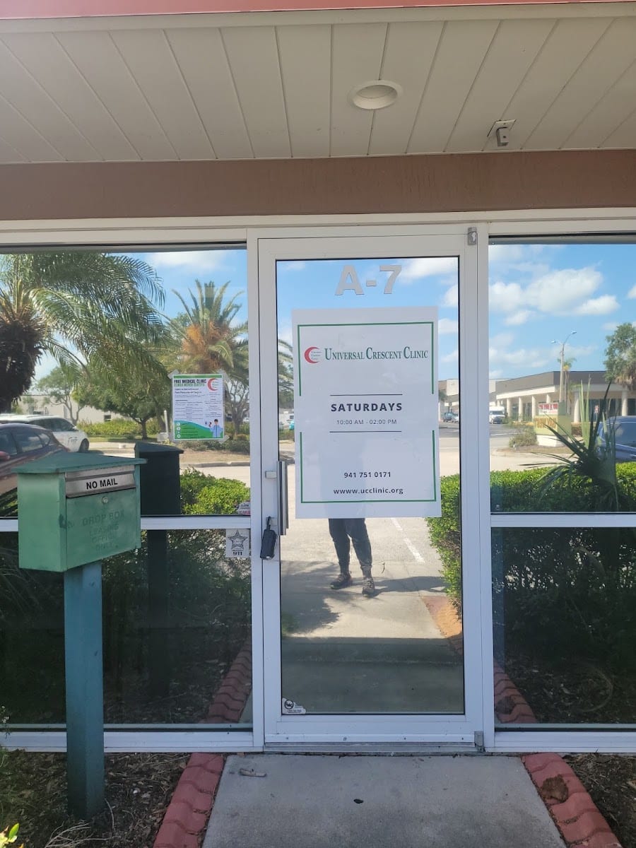Universal Crescent Clinic