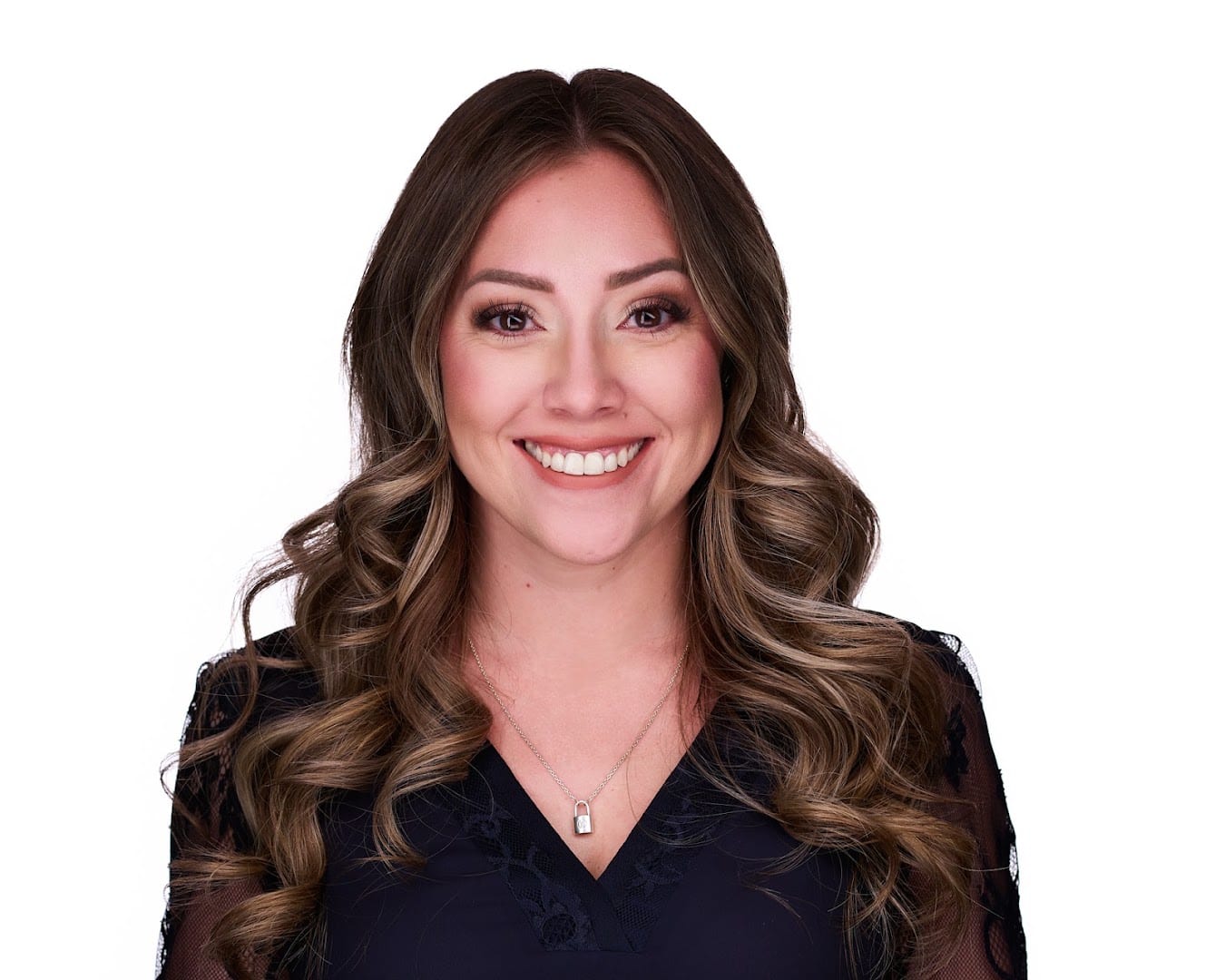 Stephanie Salazar at CEI Real Estate, photo 2