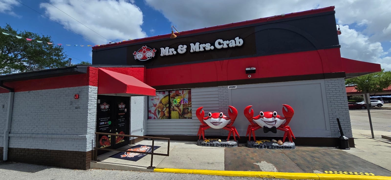 Mr. & Mrs. Crab Juicy Seafood & Bar - Sarasota, photo 2